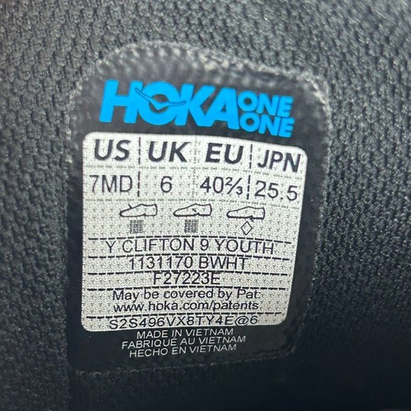 Hoka Kids Sneakers in Black and White - Picture 9 of 10